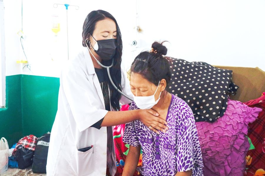 A doctor tending to a patient at a government hospital in Tuensang. (Morung Photo by Moses Hongang Chang)